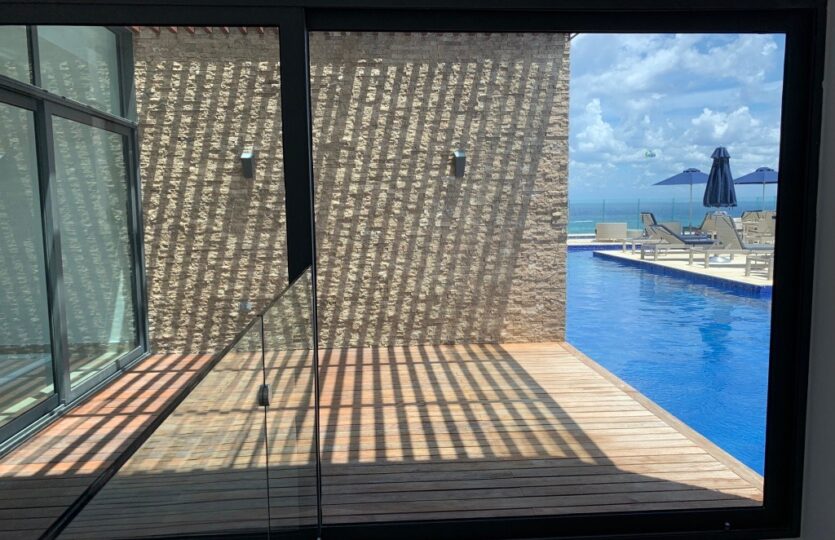 2 bedroom condo with ocean view in playa del carmen