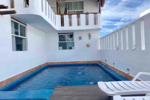 Condominios Las Palmas 1 Bedroom Condo For Sale in Playa del Carmen