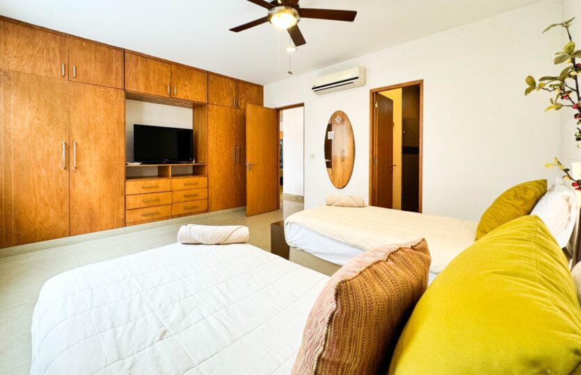 Studio one 2 Bedroom Condo For Sale in Playa del Carmen
