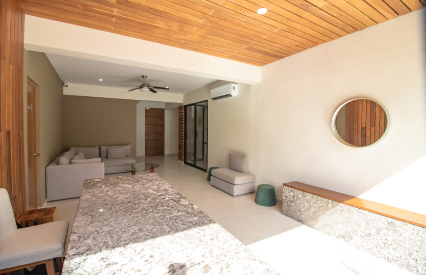 1 Bedroom Condo For Sale in Playa del Carmen