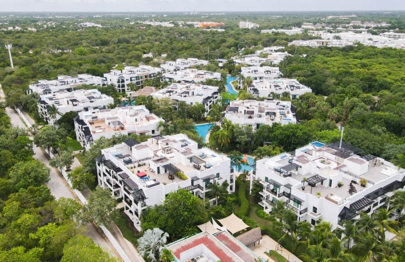 The Fives Beach - 1 Bedroom Condo for Sale in Riviera Maya