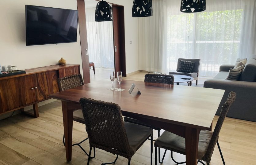 The Fives Beach - 1 Bedroom Condo for Sale in Riviera Maya