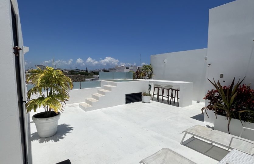 1-Bedroom Luxury Penthouse for Sale in Anah Playa – Playa del Carmen