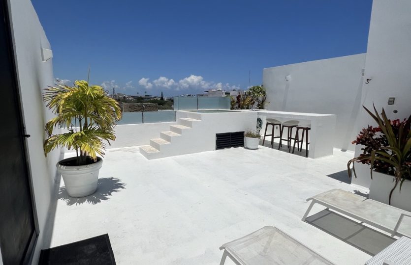 1-Bedroom Luxury Penthouse for Sale in Anah Playa – Playa del Carmen