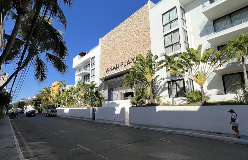1-Bedroom Luxury Penthouse for Sale in Anah Playa – Playa del Carmen