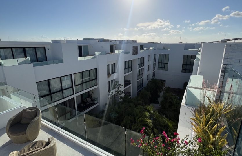 1-Bedroom Luxury Penthouse for Sale in Anah Playa – Playa del Carmen