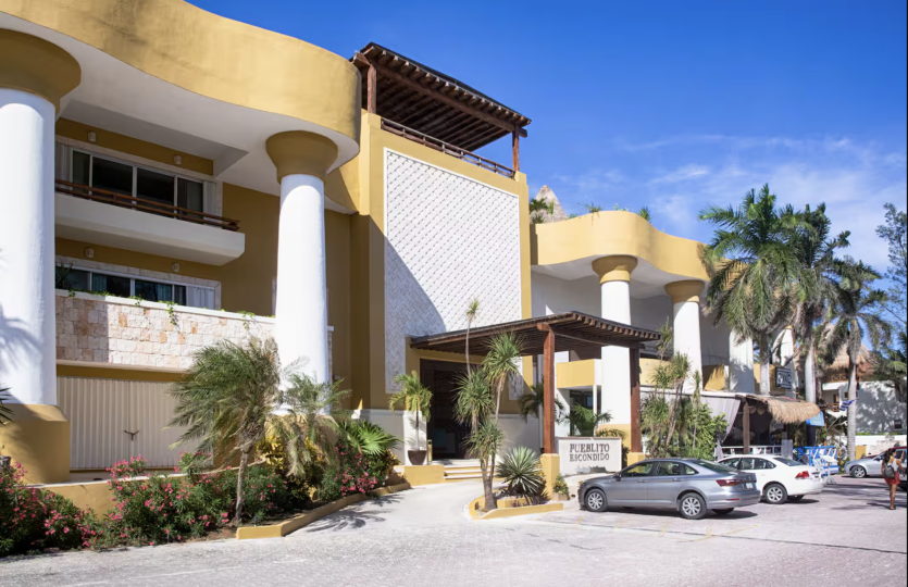 2-Bedroom Penthouse for Sale in Pueblito Escondido, Playa del Carmen