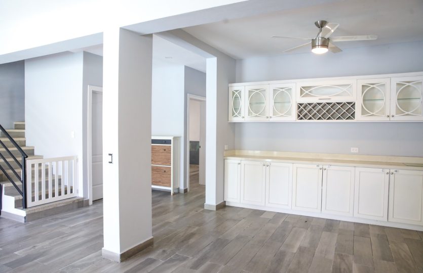 5 Bedroom House for Sale in Bosques de Bambu