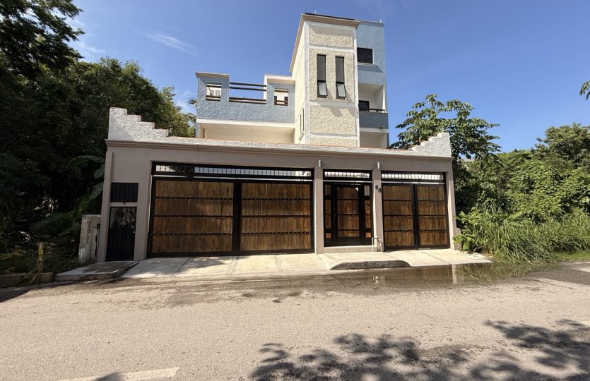 Edificio Colibri - 6-Unit Apartment for Sale