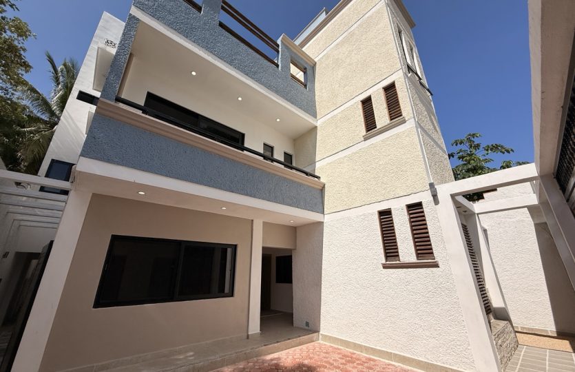 Edificio Colibri - 6-Unit Apartment for Sale