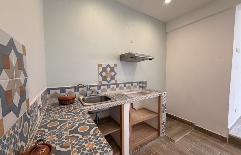 Edificio Colibri - 6-Unit Apartment for Sale