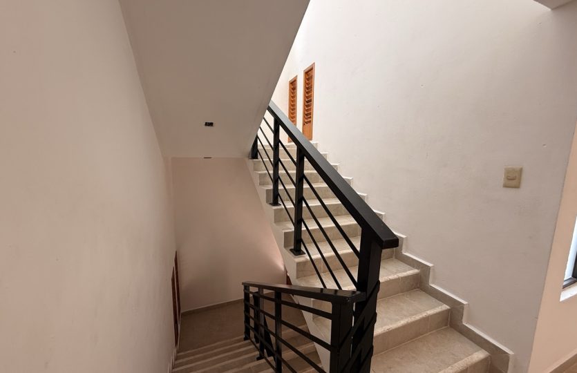 Edificio Colibri - 6-Unit Apartment for Sale
