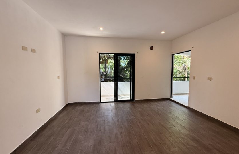Edificio Colibri - 6-Unit Apartment for Sale