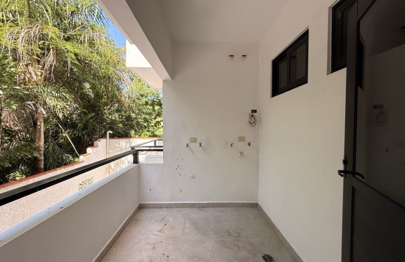 Edificio Colibri - 6-Unit Apartment for Sale