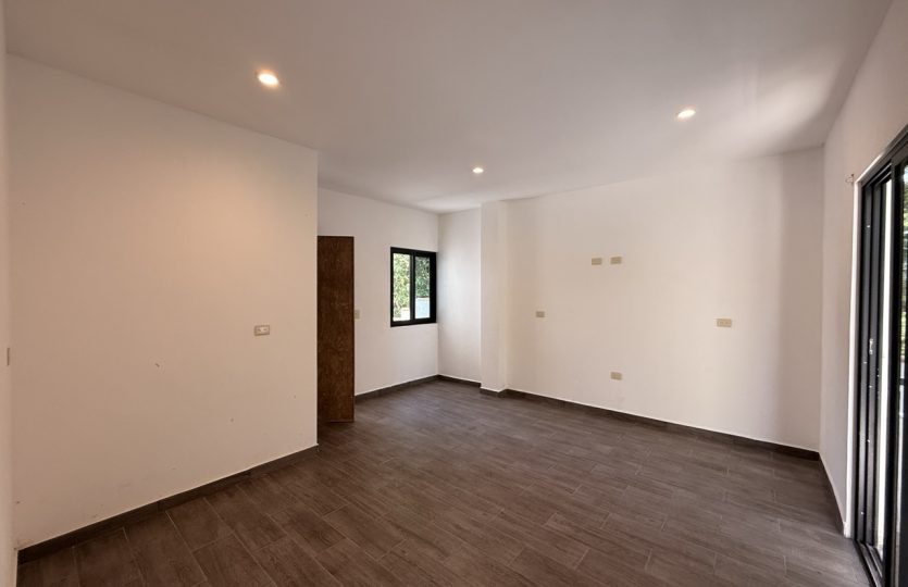 Edificio Colibri - 6-Unit Apartment for Sale