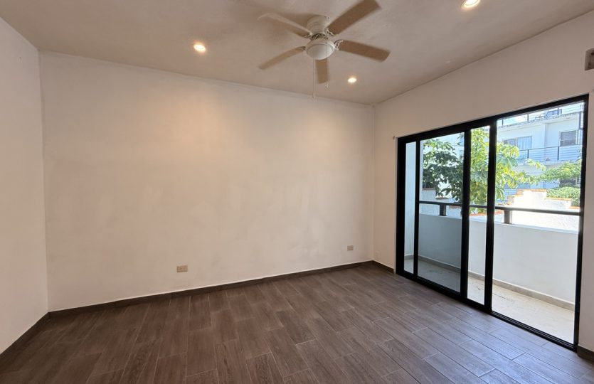 Edificio Colibri - 6-Unit Apartment for Sale