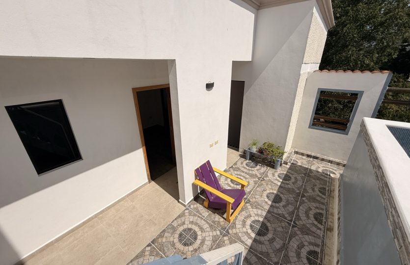 Edificio Colibri - 6-Unit Apartment for Sale