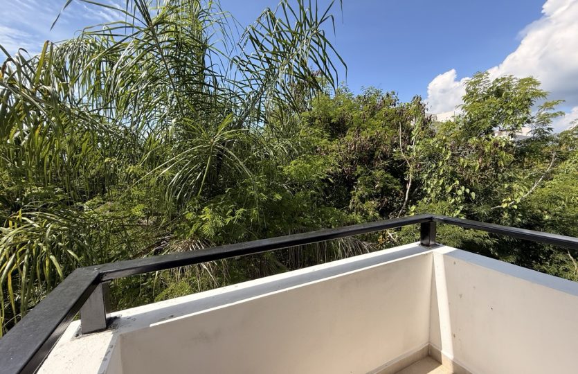 Edificio Colibri - 6-Unit Apartment for Sale
