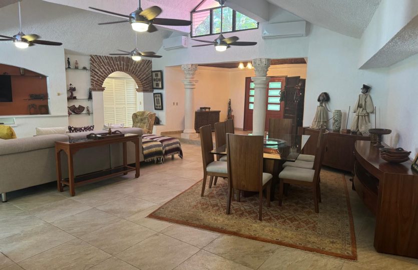 Fisher House - Beautiful Single-Story Home for Sale in Puerto Aventuras