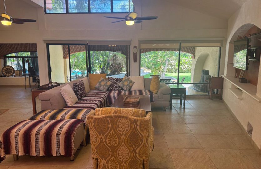 Fisher House - Beautiful Single-Story Home for Sale in Puerto Aventuras