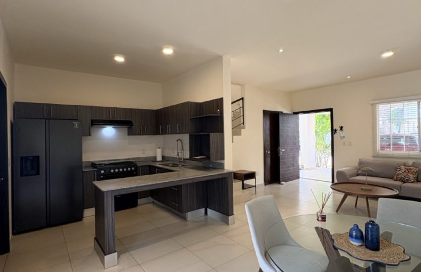 3-Bedroom House for Sale in Selvanova Coto 3B – Playa del Carmen