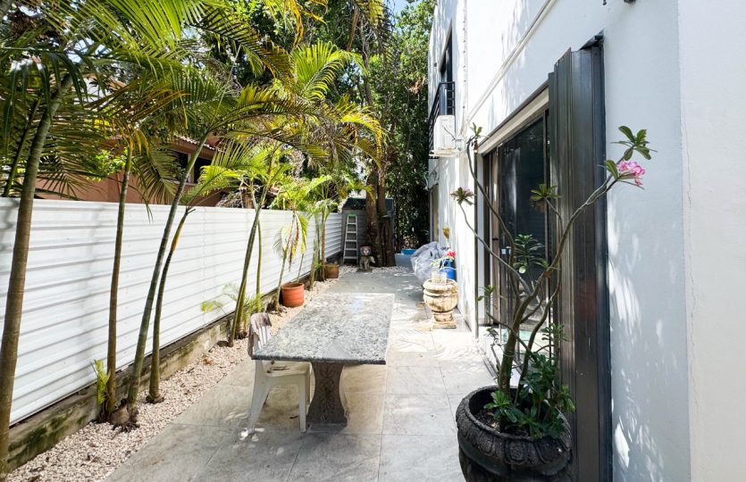 Casa Bonampak – Luxury 4-Bedroom Home for Sale in Playacar Phase II