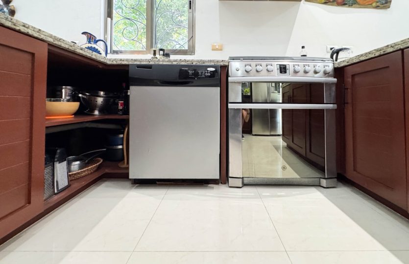 Casa Bonampak – Luxury 4-Bedroom Home for Sale in Playacar Phase II