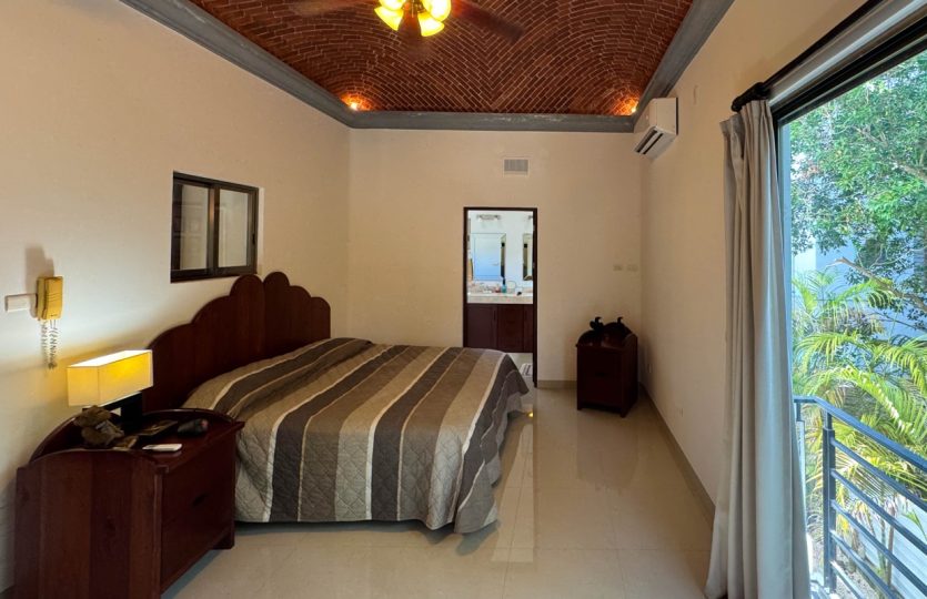 Casa Bonampak – Luxury 4-Bedroom Home for Sale in Playacar Phase II