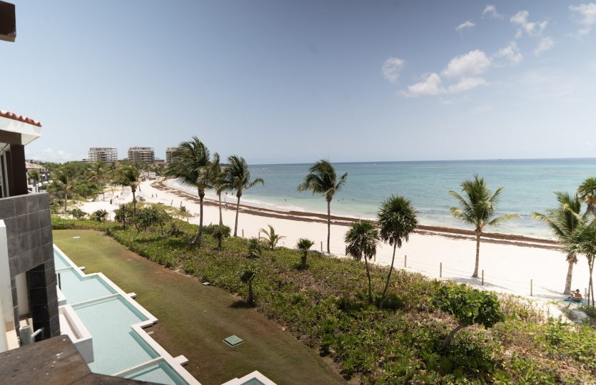 Beachfront Penthouse for Sale in Playa del Carmen | Mareazul 3BR Luxury Condo