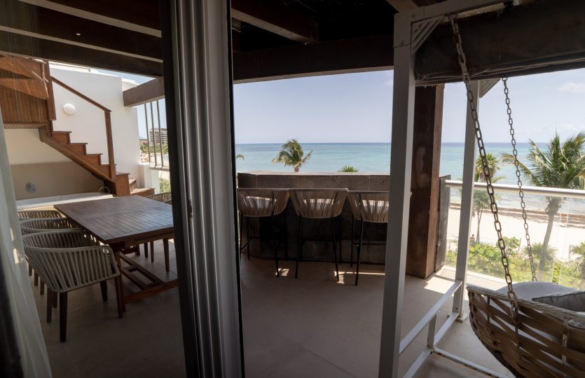Beachfront Penthouse for Sale in Playa del Carmen | Mareazul 3BR Luxury Condo