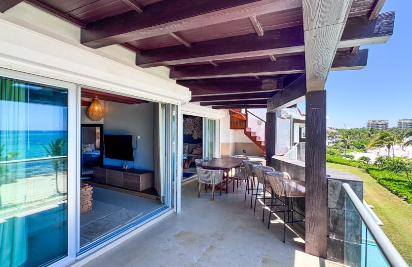 Mareazul | 3-Bedroom Beachfront Penthouse for Sale