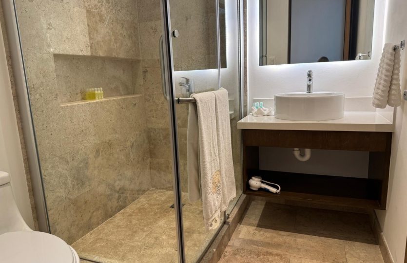 Ipana | 2 Bedroom Lock-Off Condo for Sale in Playa del Carmen