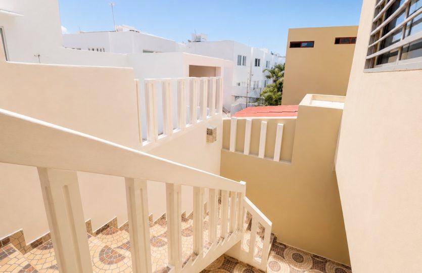 4 Bedroom House for Sale in Allegranza Playa del Carmen | Casa Crepúsculo