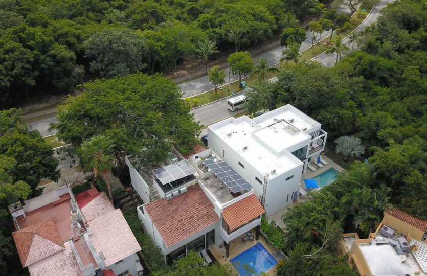 Luxury 5 Bedroom Home for Rent with Private Pool & Studio | Playa del Carmen