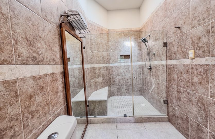 Luxury 5 Bedroom Home for Rent with Private Pool & Studio | Playa del Carmen