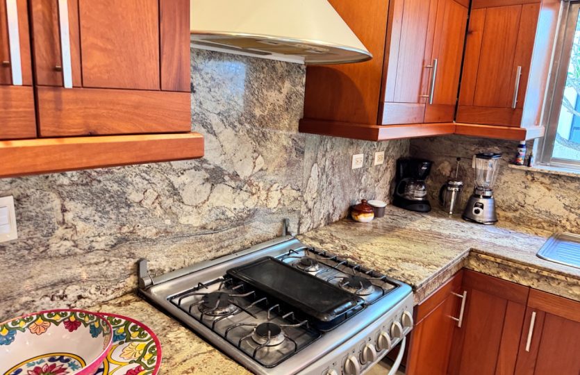 Luxury 5 Bedroom Home for Rent with Private Pool & Studio | Playa del Carmen