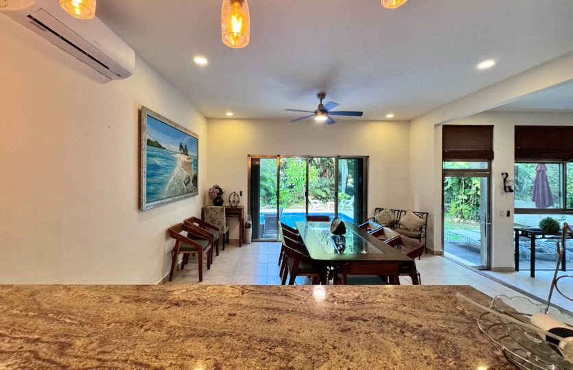 Luxury 5 Bedroom Home for Rent with Private Pool & Studio | Playa del Carmen