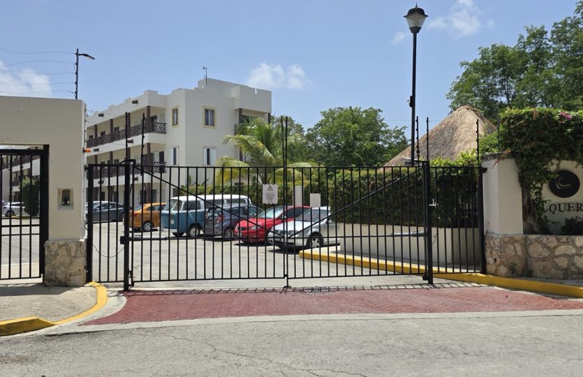 Ground Floor Condo for Sale in Alquería | Turnkey 1BR + Studio with Patio