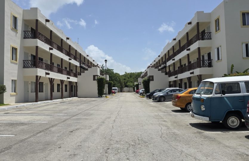 Ground Floor Condo for Sale in Alquería | Turnkey 1BR + Studio with Patio