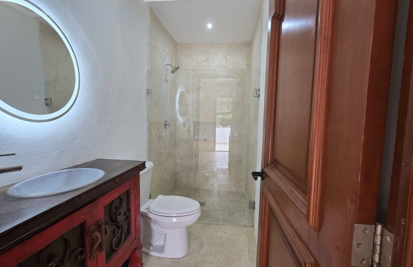 Casa Almendros for Sale | 4BR Sustainable Home with Pool in Los Almendros