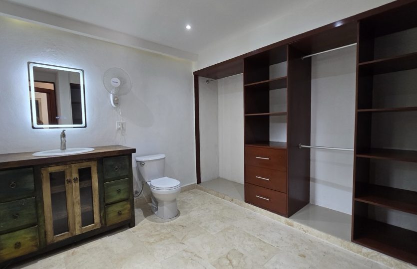Casa Almendros for Sale | 4BR Sustainable Home with Pool in Los Almendros