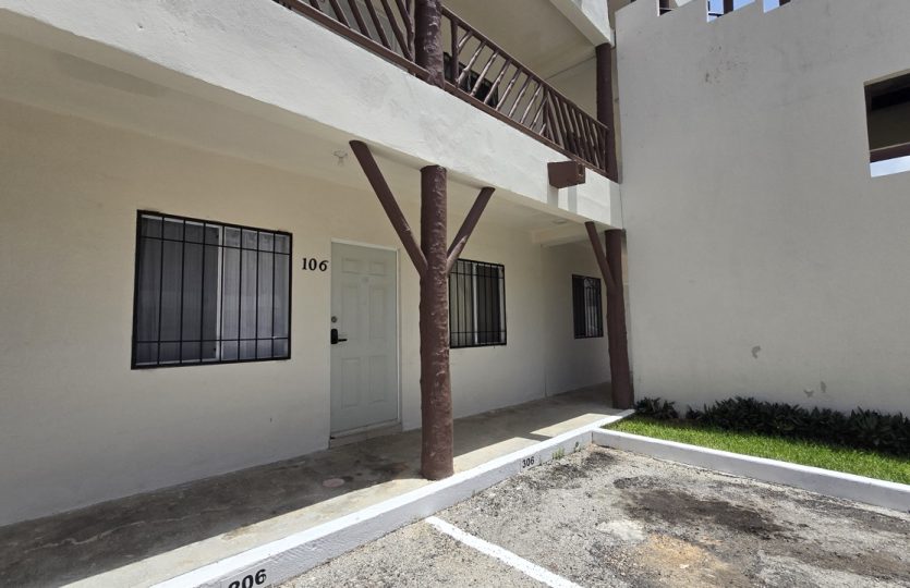 Ground Floor Condo for Sale in Alquería | Turnkey 1BR + Studio with Patio