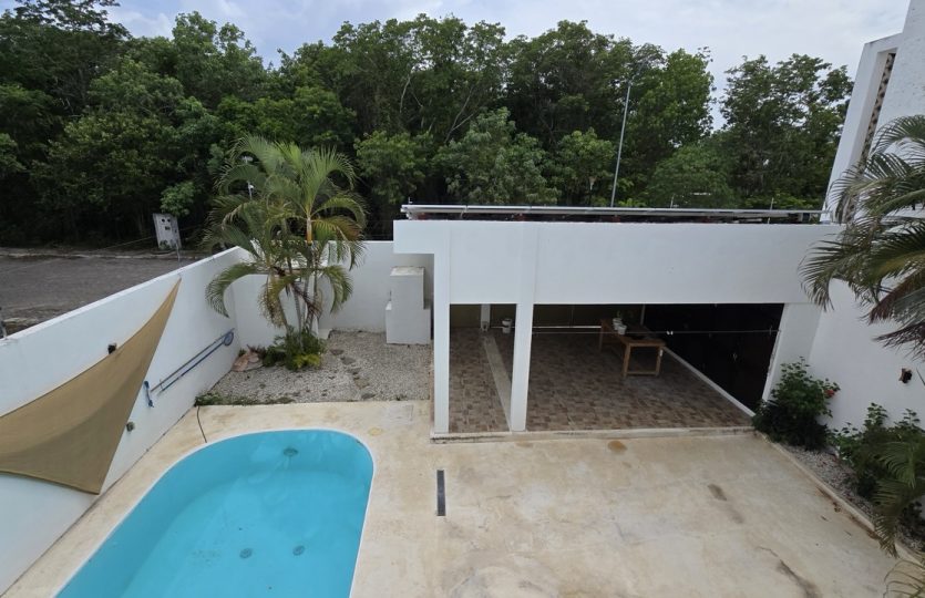 Casa Almendros for Sale | 4BR Sustainable Home with Pool in Los Almendros