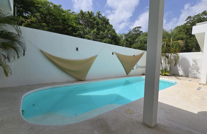 Casa Almendros for Sale | 4BR Sustainable Home with Pool in Los Almendros