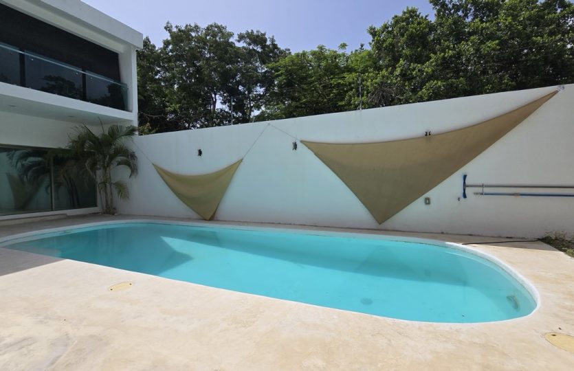 Casa Almendros for Sale | 4BR Sustainable Home with Pool in Los Almendros