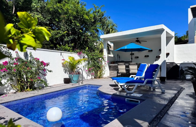 Playa del Carmen Villa for Sale | 3BR Home in Playa Magna with Private Pool