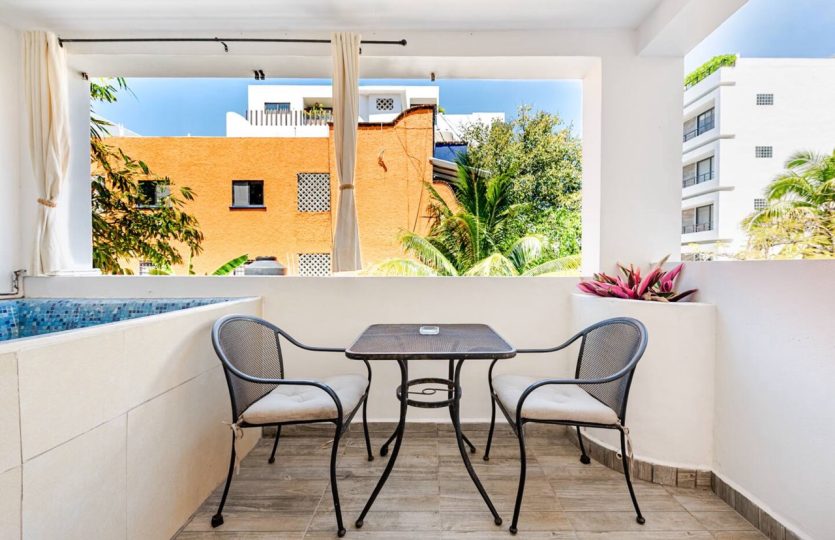 Dolce Vita Building for Sale | Playa del Carmen