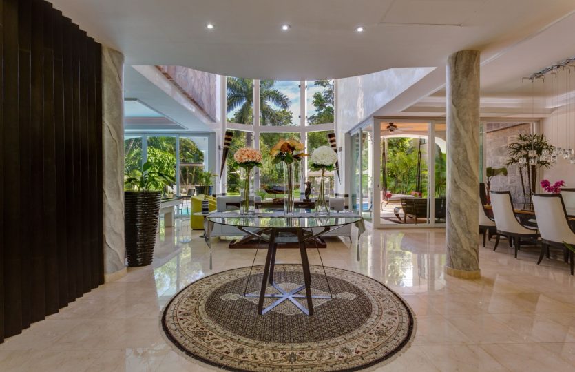 Luxury French-Style Home for Rent in Playacar | 4BR Villa with Private Pool
